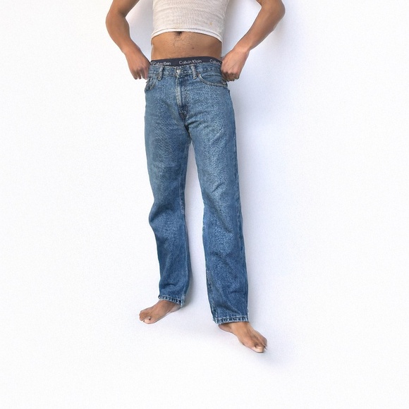 Levi's Other - Levi's medium blue wash 505 relaxed fit jeans 32W 30L